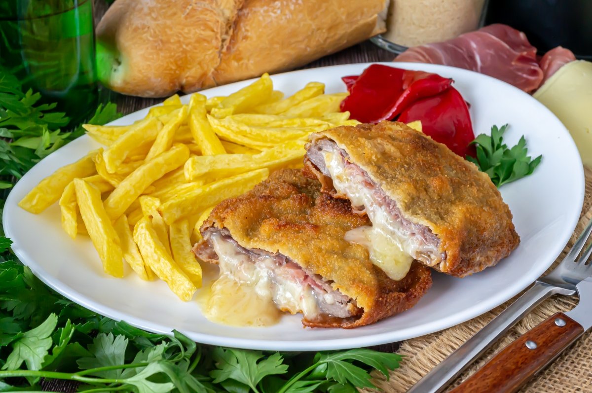 Asturian cachopo
