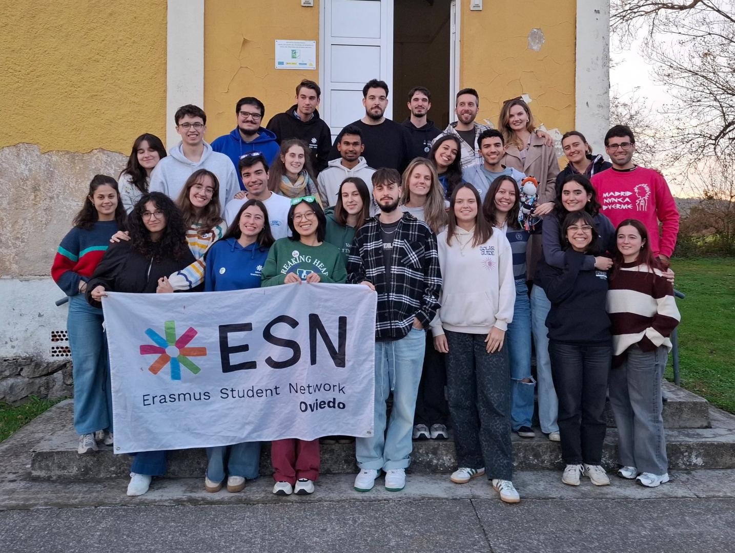 ESN Oviedo volunteers